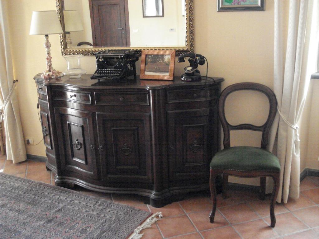 فندق La Campana D'Oro بيفيرينو المظهر الخارجي الصورة
